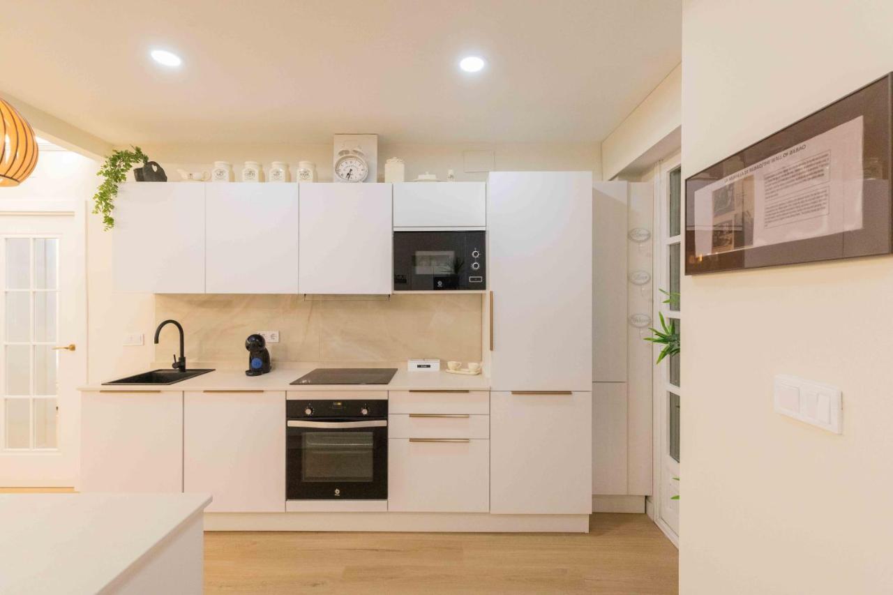 Bilbao Chic Barrena Old Town Apartment Luaran gambar