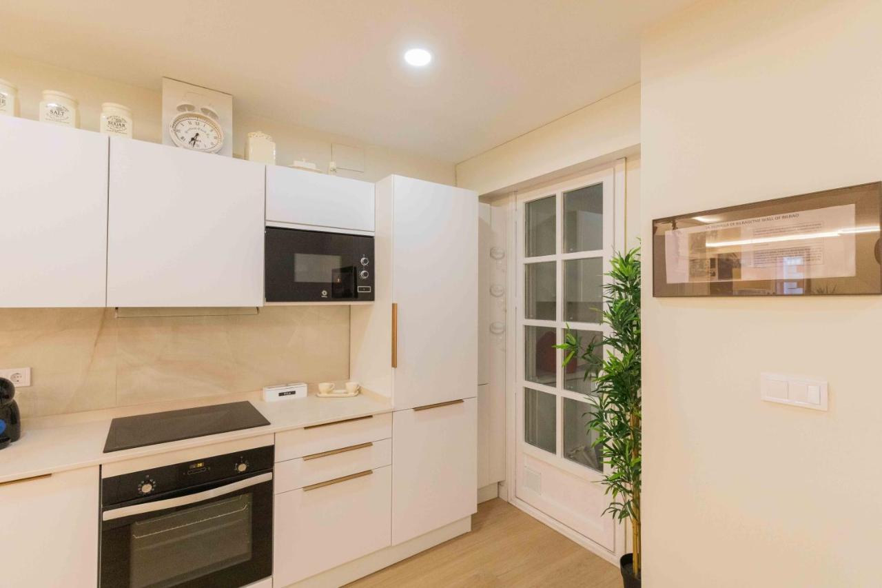 Bilbao Chic Barrena Old Town Apartment Luaran gambar